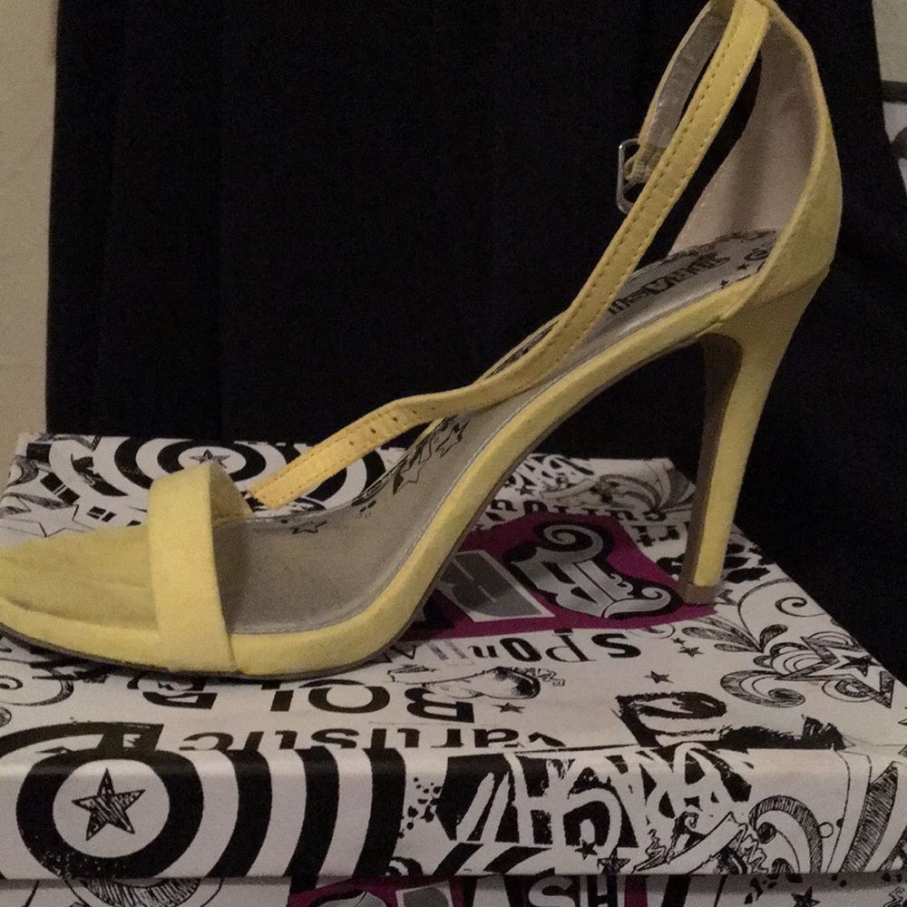 Cute yellow canary heels